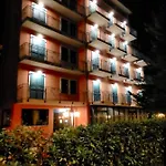 Des Bains Hotel 3*