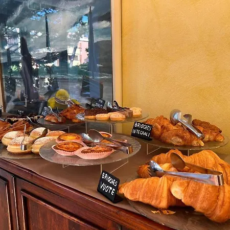 Des Bains Hotel 3*